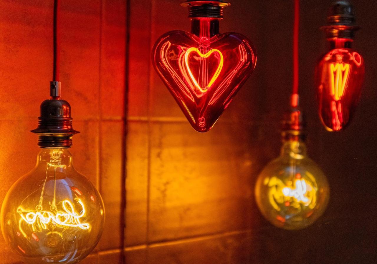 Jacuzzi - Love - Bdsm - Extra Luxury - Ev Chargger - Valentine'S Day - Red Room - Flexible Selfcheckins 28 Zagreb Ngoại thất bức ảnh