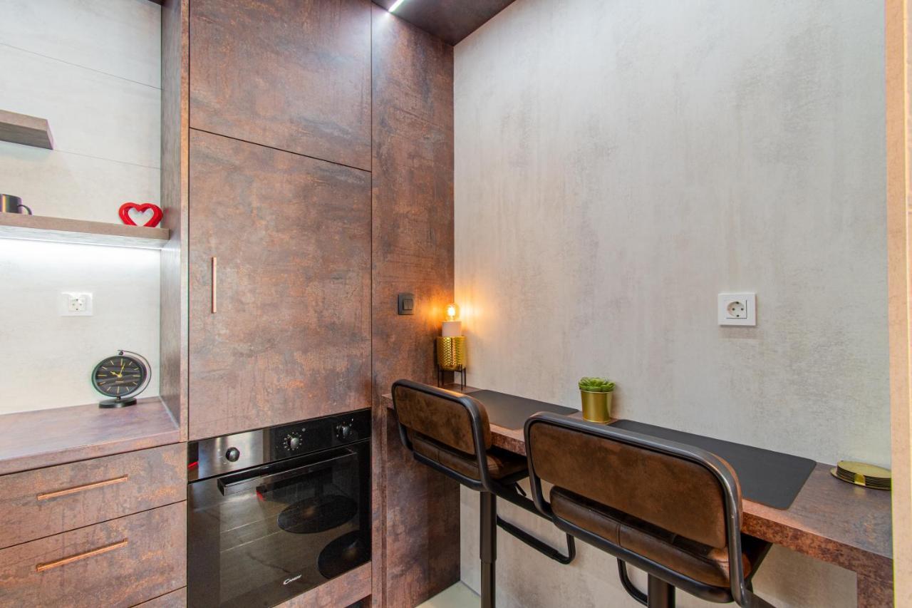 Jacuzzi - Love - Bdsm - Extra Luxury - Ev Chargger - Valentine'S Day - Red Room - Flexible Selfcheckins 28 Zagreb Ngoại thất bức ảnh